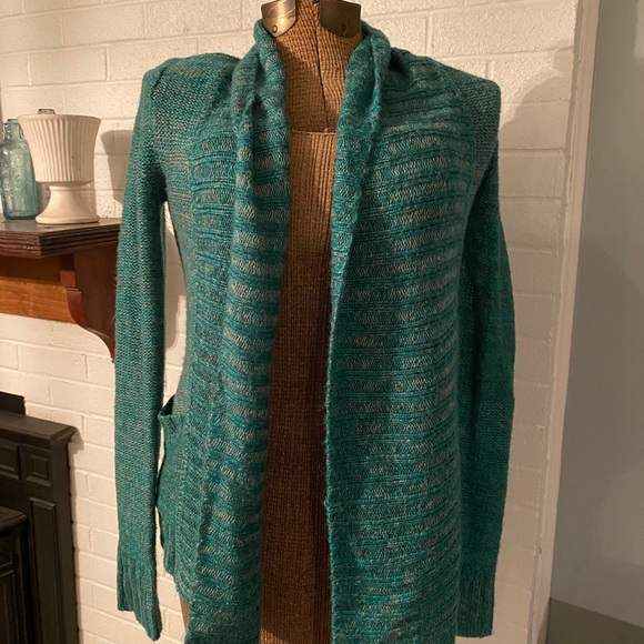 Cardigan - Picture 3 of 3